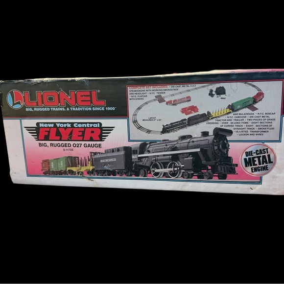 Lionel New York Central Flyer Train Set - Black and Red - Picture 1 of 13